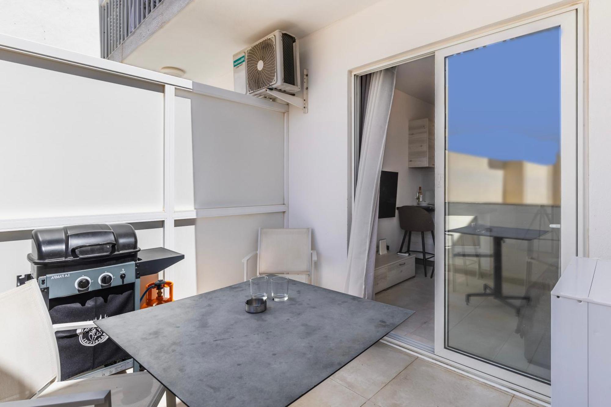 San Ġwann Dorris'S Apartment 5 Min Walk From St Julians מראה חיצוני תמונה
